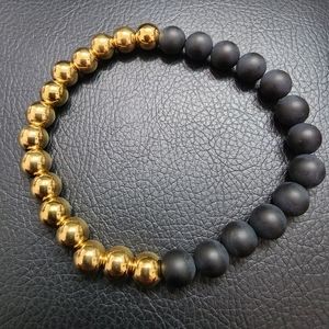Unisex handmade Bracelet made with high quality materials.